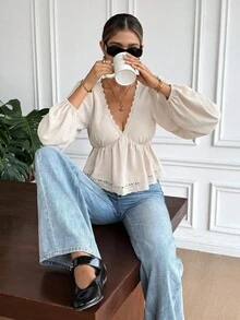 Serisse 女士法式休闲衬衫，灯笼袖蕾丝边刺绣宽松V领系带长袖上衣，适合日常通勤。秋冬新品，返校季，秋季女装，可爱上衣，外出上衣，复古女装，商务休闲女装，秋季女装，返校节，外出上衣，约会之夜，婚礼宾客，商务休闲女装，复古风格，四季皆宜的夏季 - 杏色 - 查看 2