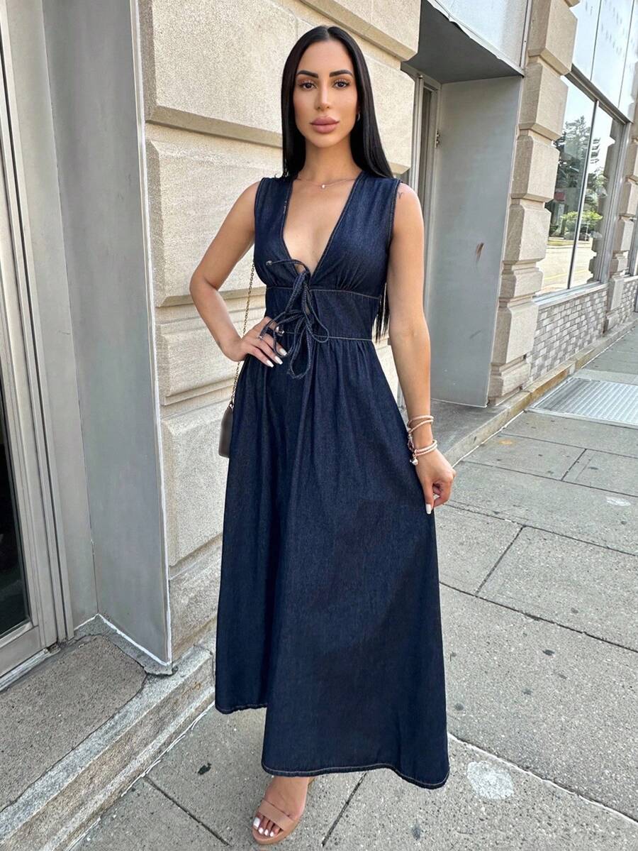 Carolina Barros 女式深V领无袖休闲牛仔裹身裙 - 藍色 - 查看 1