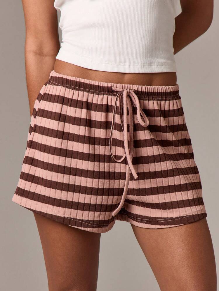 Pantaloncini a righe in maglia a coste con coulisse in vita
