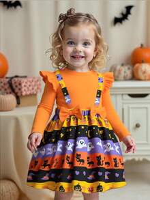 SHEIN Perso Play 2 件套女婴万圣节荷叶边长袖围裙套装，带 3D 蝴蝶结和南瓜图案，休闲可爱的节日装 - 彩色 - 查看 1