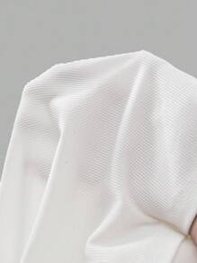 SHEIN BASICS 休闲百搭女式罗纹 FREE BAR 加垫修身背心，适合夏季至初秋，百搭