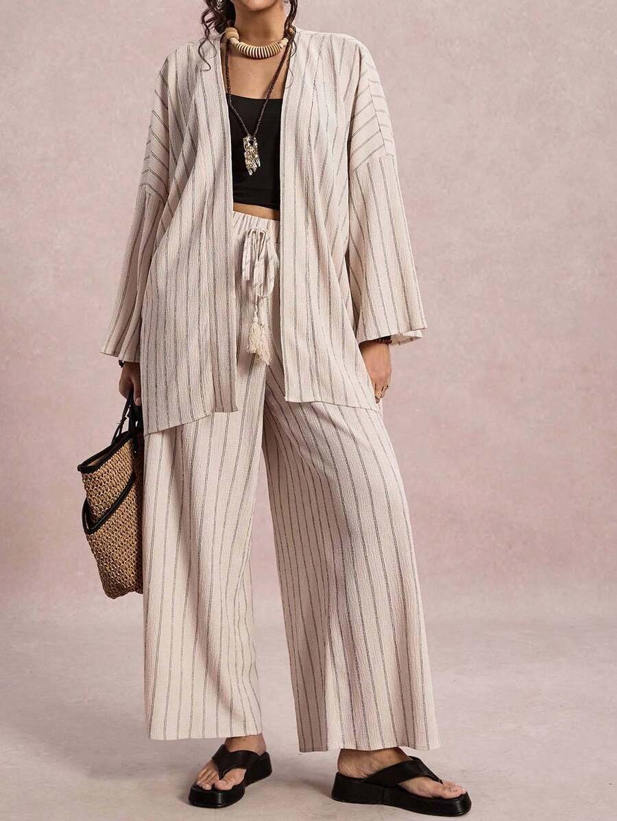 SHEIN VCAY 大码休闲条纹衬衫和裤子两件套 - 杏色 - 查看 1