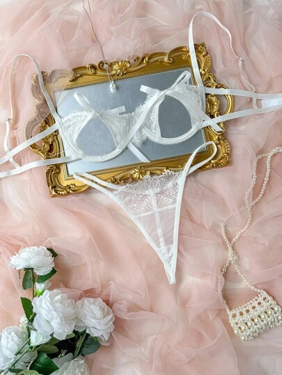 SHEIN Classic Sexy 2pcs Women's Sexy Lace Patchwork Lingerie Set