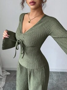 Elenzga 秋季新款法式复古针织纹理弹力褶皱休闲日常V领抽绳修身喇叭长袖T恤+直筒阔腿裤两件套女 - 軍綠色 - 查看 2