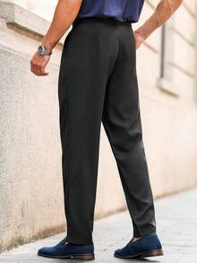 Manfinity Bizformal Quần âu nam màu trơn đơn sắc có túi xéo Quần âu đen nam Quần âu xếp ly nam Quần tây đen cho nam Quần cạp cao cho nam Quần âu nam rộng thùng thình Quần âu xếp ly nam Quần âu cạp cao cho nam Quần âu đen cho nam Quần âu nam - màu đen - Xem 2