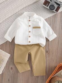SHEIN Vintaside Kids 2件/組 嬰兒男童白色秋季端莊家庭套裝 立領鈕扣口袋襯衫搭配鬆緊腰短褲 休閒復古夏季穿搭 - 卡其色 - 查看 8