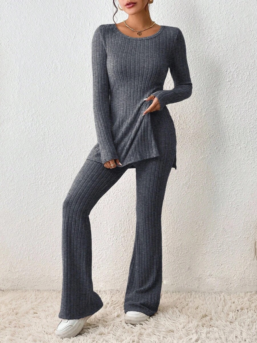 SHEIN Essnce Bộ 2 áo thun dài tay xẻ tà màu trơn cho nữ và quần ống loe - Màu xanh nhạt - Xem 1