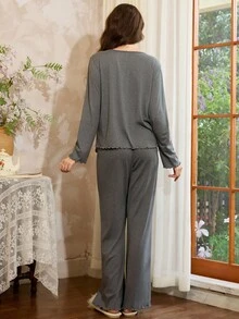 Côtesoire 女士深灰色不对称蕾丝V领荷叶边蝴蝶结装饰超柔软薄针织牛奶丝面料长袖上衣和裤子睡衣套装，休闲舒适家居服套装，秋冬服装 - 深灰色 - 查看 2
