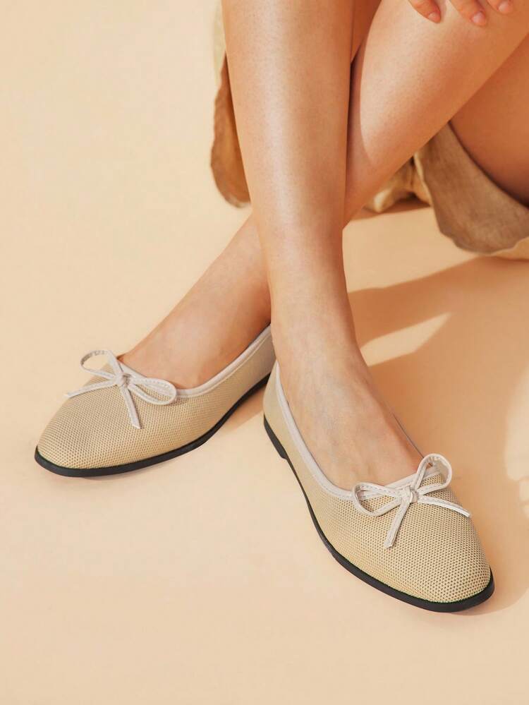 CUCCOO BASICS Women's Bow Decor Comfortable Casual Flat Shoes