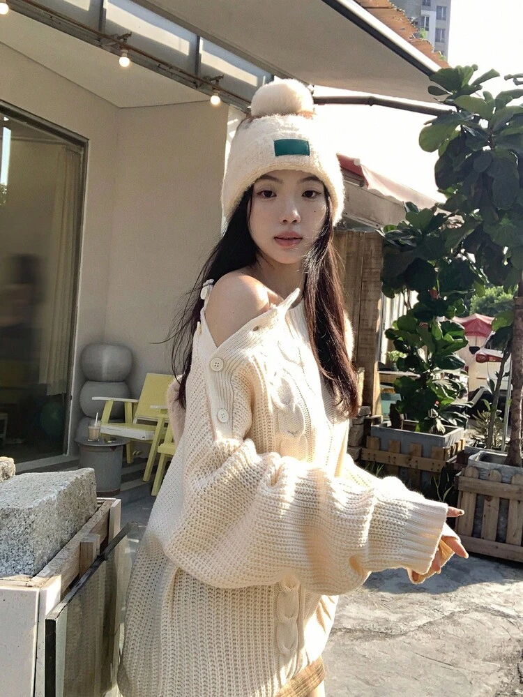 Women's Korean Style Solid Color Cable Knit Twist Long Sleeve Sweater, Autumn/Winter
