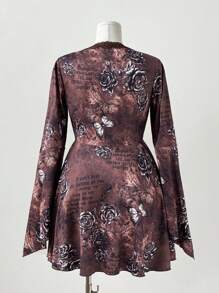 Sweetra Vestido casual de estilo universitario retro para mujer de talla grande, 2025 Nuevo, con cuello en V, abertura y lazo en el pecho, mangas acampanadas, silueta bohemia A-line estilo Y2K, vestido de moda vintage elegante para uso diario, escuela, citas, té de la tarde, vacaciones