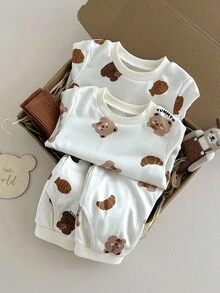 SHEIN 4pcs/Set Baby Boys' Outfit,Cute Off-White Cocoa Bear & Fish Print,YUMMY Letter,Ribbed Cuffs & Hem,Comfortable Autumn Casual Wear,Family Matching - Apricot - View 10