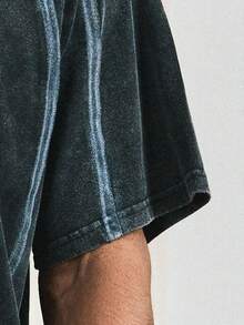 SWAVVY Men's Summer Short Sleeve Round Neck T-Shirt With Whole Piece Snowflake Spray Printing Pattern, 2000s Style