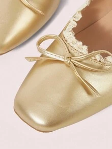 CUCCOO DOLLMOD Sapatos Planos de Moda com Laço Decorativo e Fivela - Dourado - Visão 6