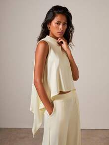 COSMINA 女士优雅露背不对称日常通勤缎面两件套 - 杏色 - 查看 7