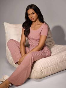 SHEIN 女式极简主义不对称开叉针织短袖上衣和阔腿裤家居服套装 - 藕粉色 - 查看 4