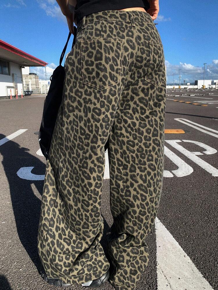Women's Autumn Loose Fit Turtleneck Leopard Print Denim Pants Women Jeans