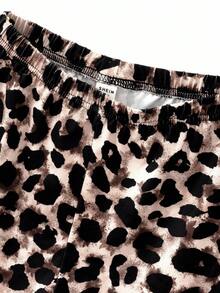 2pcs/Set Tween GirlsCasual Outfit, Round Neck T-Shirt & Comfortable Shorts, Cute Cherry & Leopard Print Pattern