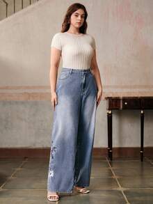 Anewsta 优雅刺绣女式蓝色牛仔裤