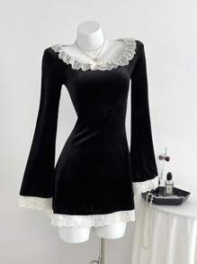 Elamini 女士休闲蕾丝拼布天鹅绒喇叭袖迷你连衣裙，适合秋冬季外出聚会 - 黑色 - 查看 5