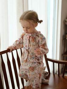 SHEIN 2 piezas Conjunto de niña bebé de blusa de manga larga con estampado floral y pantalones, adecuado para primavera, verano, otoño, invierno, uso diario - Multicolor - Ver 6