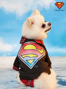 SUPERMAN X PETSIN 1pc Ombre Retro Style Logo Print Black Knit Patchwork Plaid 2 In 1 Stylish Vintage Sweatshirt, Suitable For Cats And Dogs