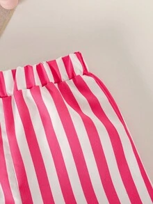 Bộ áo thun ngắn tay và quần short kẻ sọc in hình cún con dễ thương cho bé gái, thời trang và thoải mái, thích hợp cho mùa hè. - Nhiều màu - Xem 6