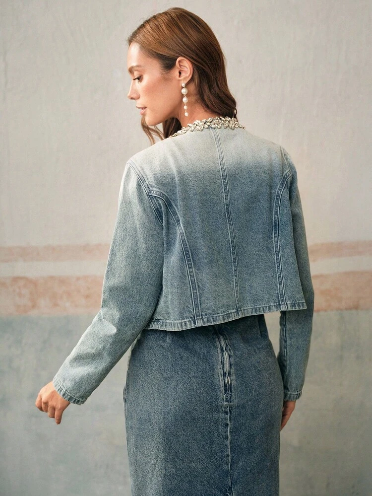Veste en jean bleu ajustée de luxe ornée de diamants, faite à la main pour femmes
