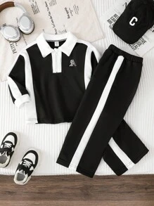 SHEIN 小男孩半拉鍊 Polo 套裝，字母刺繡領口上衣搭配側邊拼接長褲 2 件套，春秋日常休閒裝，花童造型 - 黑色 - 查看 7
