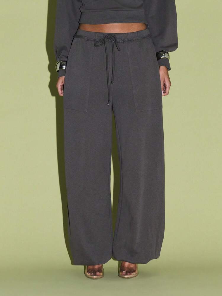 KIZN Wide Leg Sweatpants With Drawstring And Side Pockets