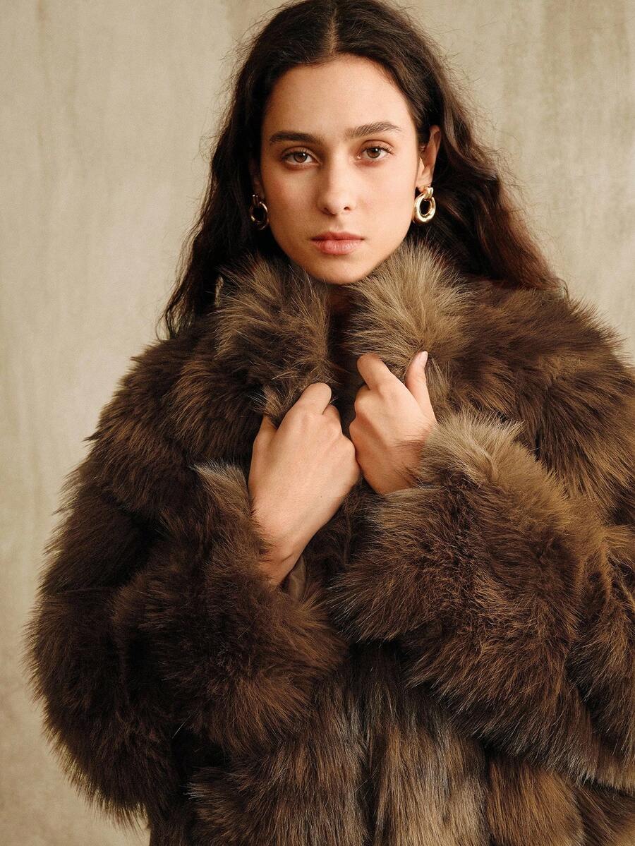 Anewsta Women's Autumn/Winter Short Faux Fox Fur Collar Zip-Up Casual Loose Faux Fur Jacket - Camel - View 1