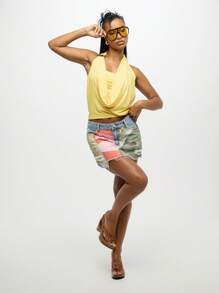 SUMWON WOMEN Slitstark Minijeanskjol Festival Y2K Estetisk Patchwork Cutoff Design Avslappnad Sommar Strand Rå Kant - Multifärgad - Visa 4