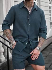 Manfinity Homme Men's Solid Color Long Sleeve Single-Breasted Shirt And Shorts Casual 2 Pieces Set, Men Textured Button Up Shirt & Shorts Streetwear Set, Fall Clothes, Cozy Outfits