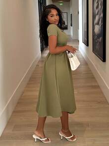 Alexandranx Black Herringbone Print Mid-Length Dress,Sun Dress - Army Green - View 6