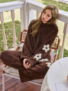 SHEIN 女士花卉刺绣抓绒连帽长袖上衣和裤子蓬松睡衣套装，冬季舒适优雅细节，秋季服装 - 棕色 - 查看 1