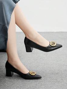 CUCCOO BIZCHIC Women's Fashion Black Low Heel Pointed Toe Flats - Black - View 3