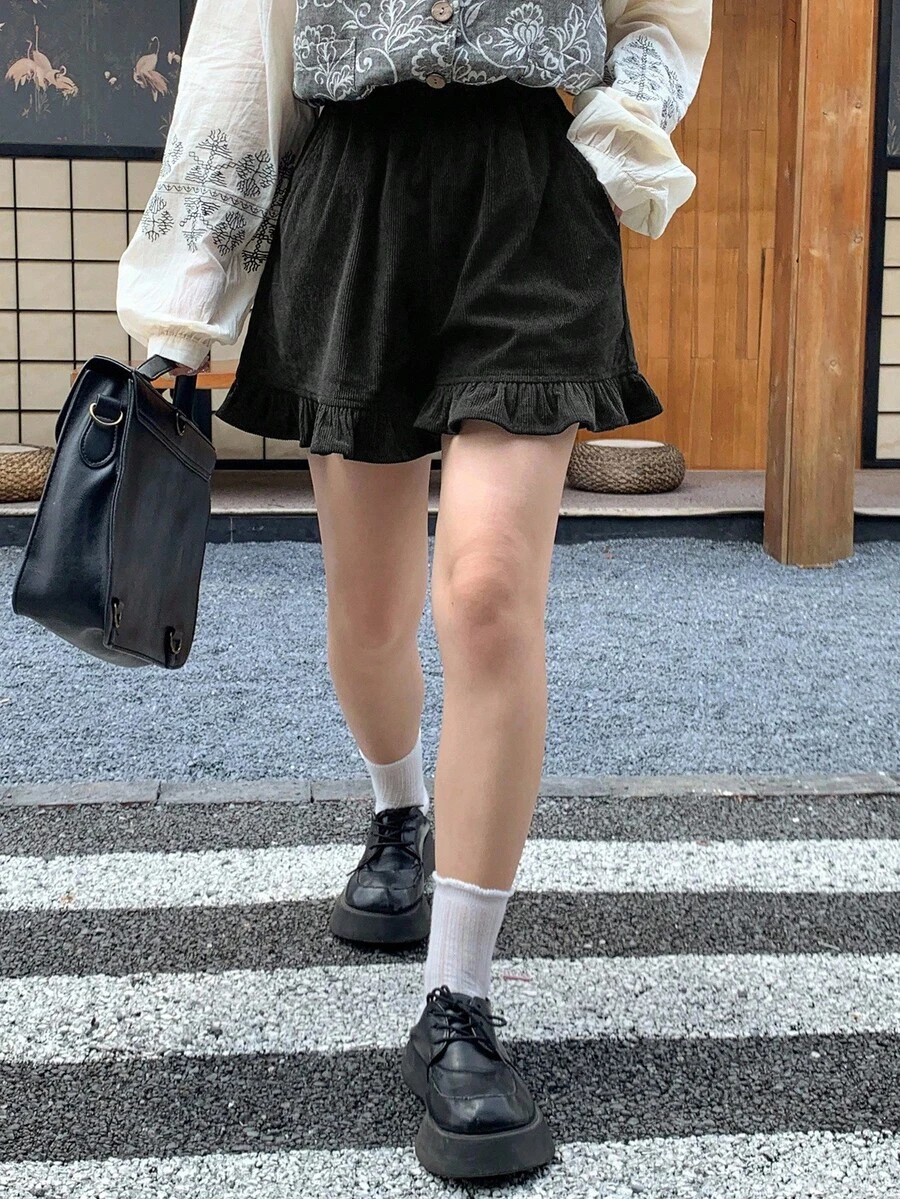 FRIFUL 女士黑色纯色弹力腰灯芯绒面料荷叶边休闲宽松百搭短裤，秋季款 - 黑色 - 查看 1