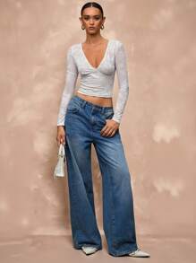 SHEIN BAE Áo thun dài tay cổ chữ V ren hoa gợi cảm thời trang thu đông, áo thun lưới thoáng khí cổ chữ V sâu ôm sát tay ngắn, phù hợp cho mùa xuân, hè và thu, áo Y2k Y2k, áo đi chơi nữ, đêm hẹn hò, trang phục Halloween nữ, giáng sinh - trắng - Xem 8