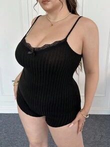 CovetEZ Plus Size Women Solid Color Contrast Lace Bow Decor Romper