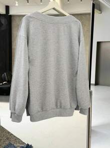 SHEIN EZwear 女士 V 领超大可爱樱桃刺绣图案宽松休闲运动衫，适合街头风格、户外穿着、秋冬季 Y2K