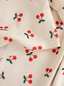 SHEIN 婴幼儿樱桃印花两件套，婴儿长袖上衣和裤子，适合春秋季节穿着