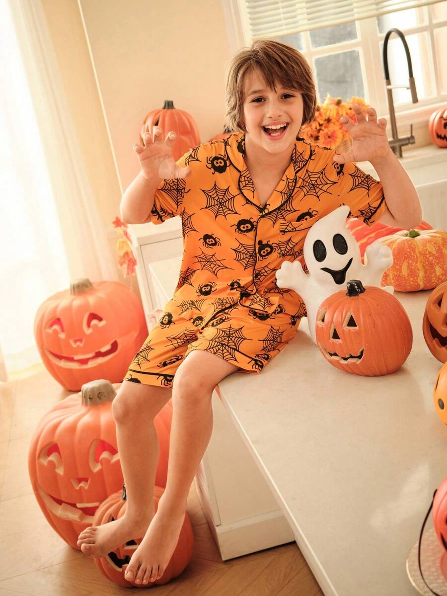 Halloween Tween Boy Spider Web Print Short Sleeve Lapel NeckSingle-Breasted Top And Shorts Pajama Set - Multicolor - View 1
