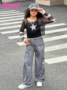 SHEIN Explorewe Conjunto de Top Colorblock com Listras e Estrelas Vazadas, Regata de Cor Sólida, Calça Estampa Denim para Meninas Pré-Adolescentes - Preto - Visão 1