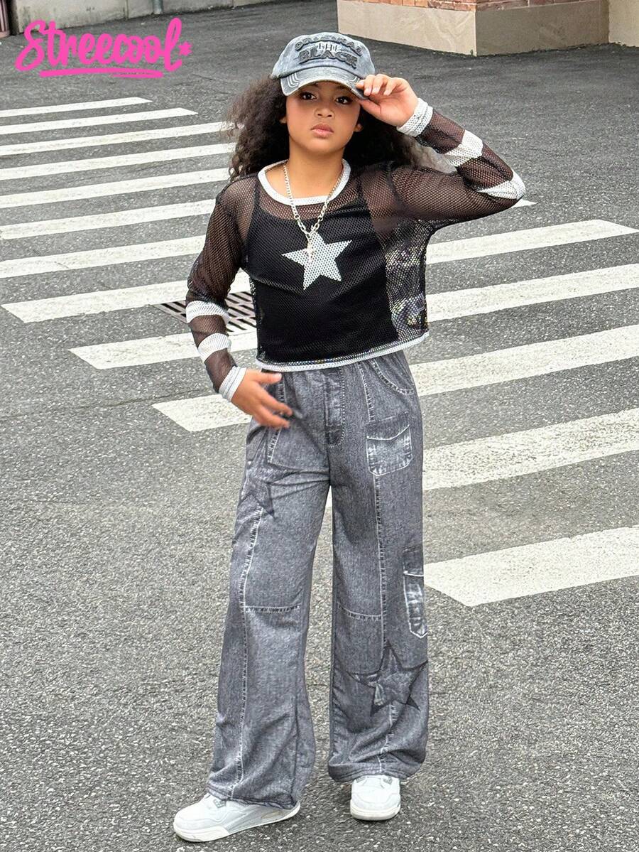 SHEIN Explorewe Conjunto de Top Colorblock com Listras e Estrelas Vazadas, Regata de Cor Sólida, Calça Estampa Denim para Meninas Pré-Adolescentes - Preto - Visão 1