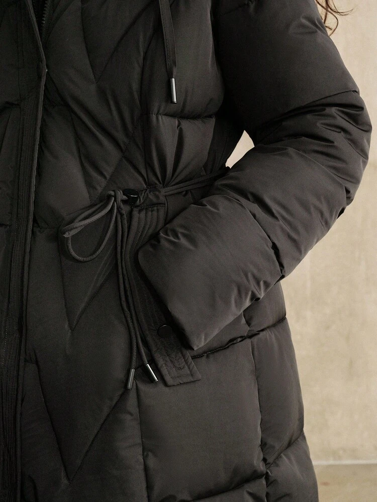 Women's Long Black Hooded Coat With Fur Collar, Waist Cinched, Cold-Proof, Autumn/Winter