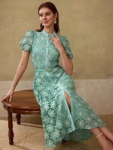 MOTF PREMIUM 凸纹蕾丝刺绣腰带连衣裙