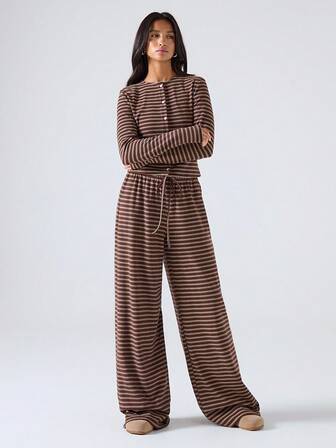 LYSMO 2025 New Autumn And Winter Women's Fashionable And Sexy Women's Brown Tops Striped Long-Sleeved Tops And Pants Casual 2-Piece Set/Autumn Women's Clothing/Women's Winter Clothing/Halloween Clothing/Christmas Women's Clothing/Party/Reception/New Year's Clothing/Back To School Clothing/Home/Y2K,Fall