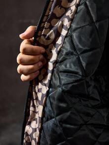 ROMWE MEN Street Life 男士秋季侧条纹拉链领休闲豹纹夹克 - 軍綠色 - 查看 7