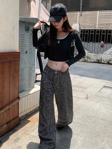 DAZY Jeans de tiro bajo de mujer con lavado texturizado y estampado completo - Gris - Ver 8