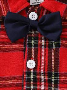 SHEIN 1 Stück Kariertes Hemd im britischen Stil für Kleine Jungen - klassisches Mehrfarbkariert + marineblauer Schleifen, geeignet für Partys und den Alltag, Frühling/Herbst